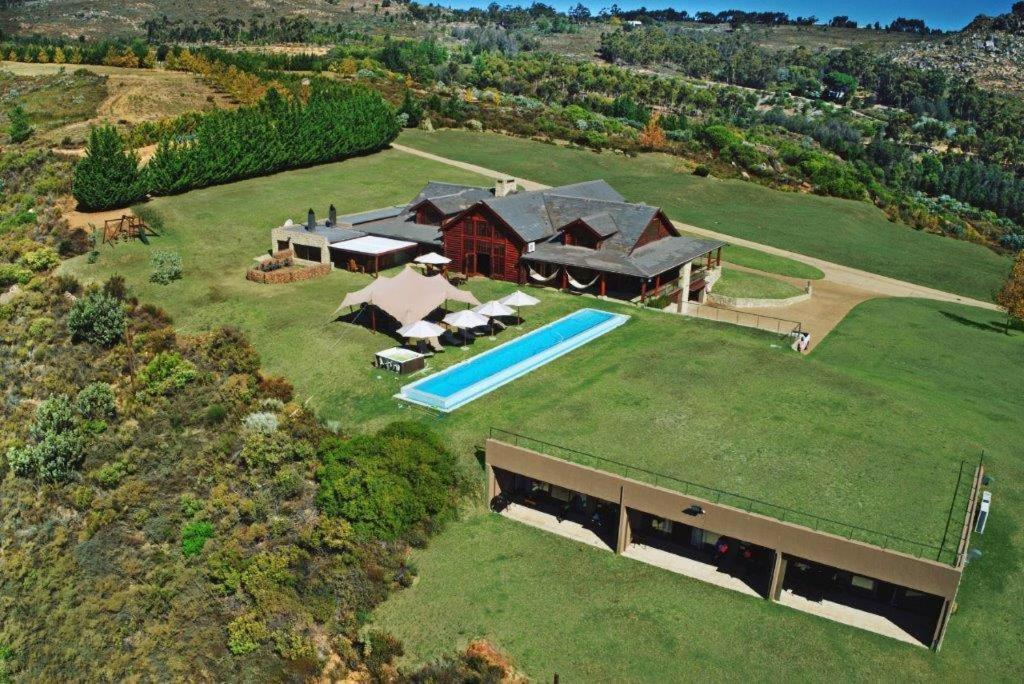 Highlands Eco Estate Hotel Piketberg Bagian luar foto
