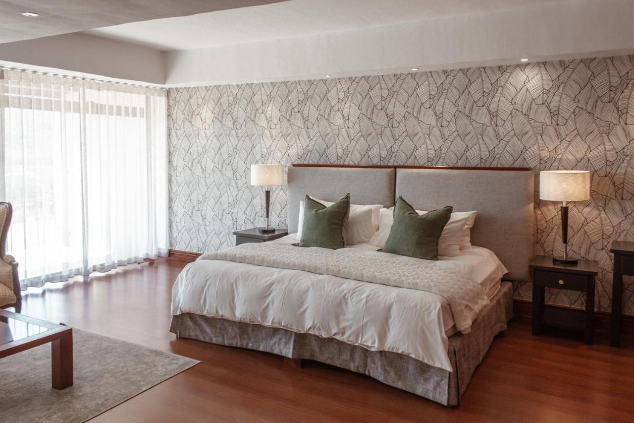 Highlands Eco Estate Hotel Piketberg Bagian luar foto
