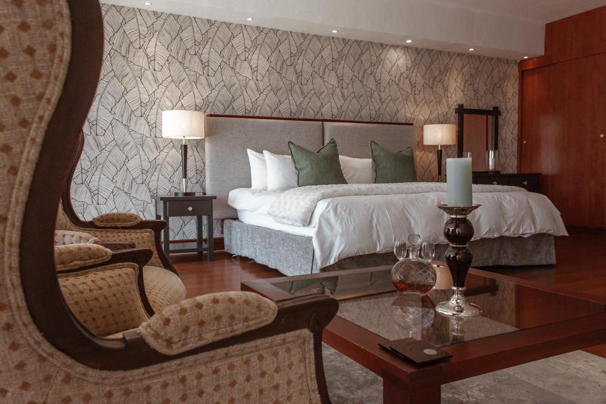 Highlands Eco Estate Hotel Piketberg Bagian luar foto