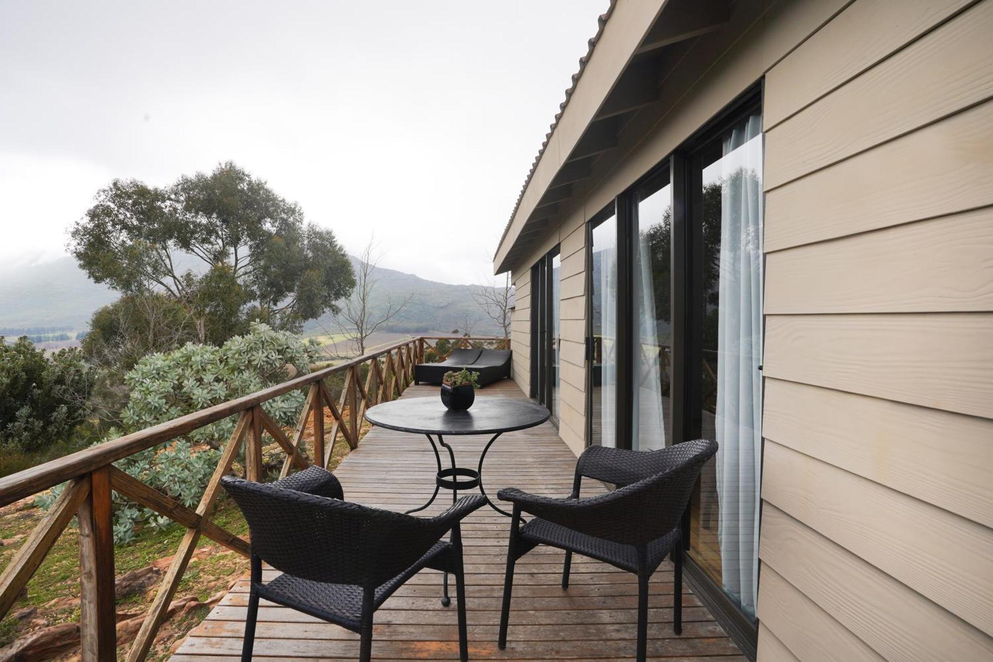 Highlands Eco Estate Hotel Piketberg Bagian luar foto