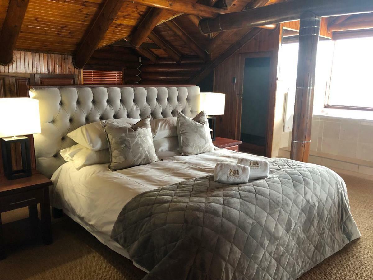 Highlands Eco Estate Hotel Piketberg Bagian luar foto